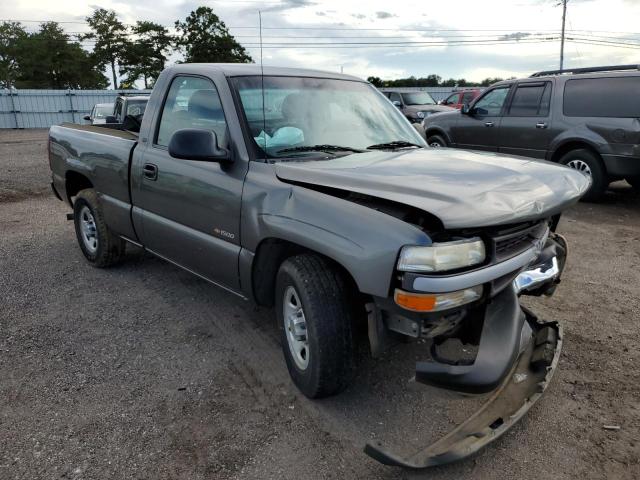 CHEVROLET SILVERADO 2000 with VIN 1GCEC14W8YZ307554 - Photo from auction