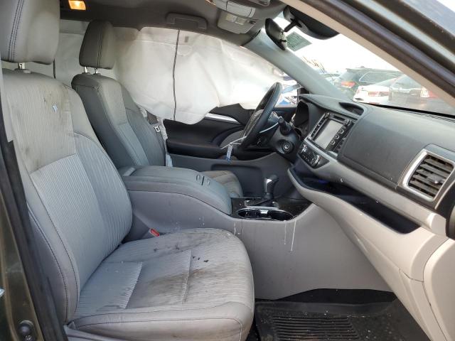 Photo 5 from auction – 2018 TOYOTA HIGHLANDER with VIN 5TDBZRFH4JS494555