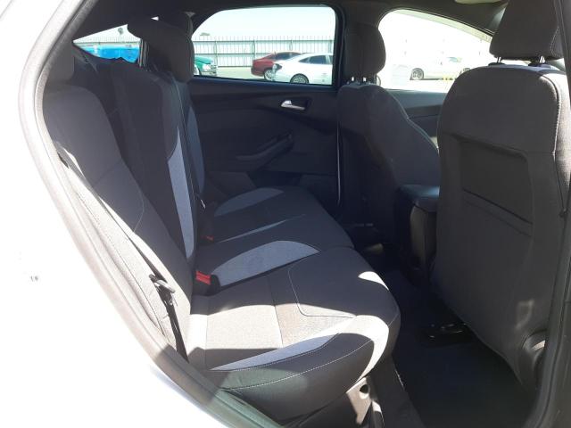 Photo 6 from auction – 2017 FORD FOCUS ST with VIN 1FADP3L90HL211448