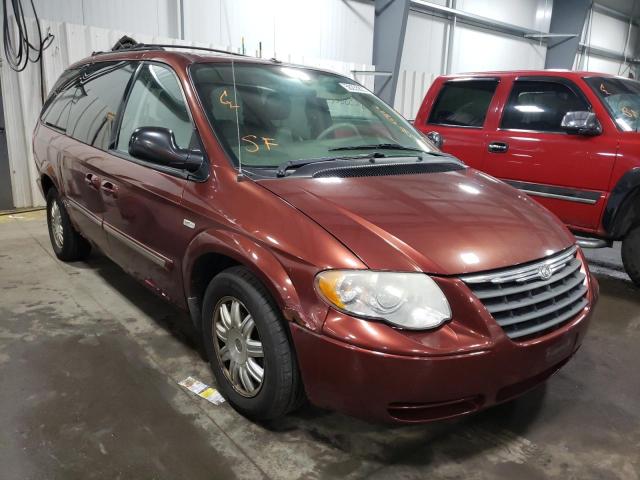 CHRYSLER TOWN & COU 2007 with VIN 2A4GP54L47R152465 - Photo from auction