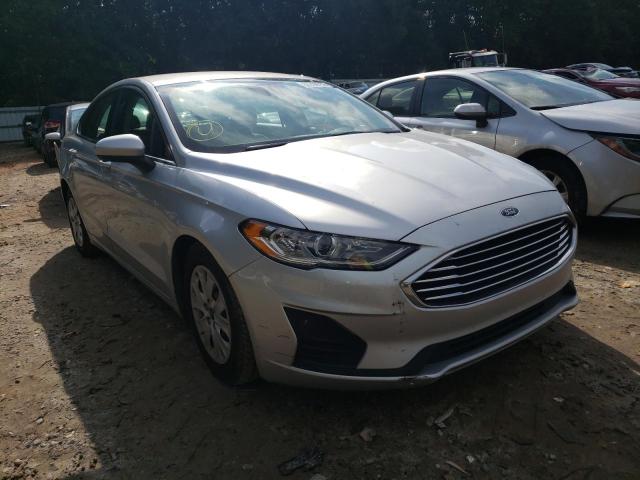 FORD FUSION S 2019 with VIN 3FA6P0G76KR159879 - Photo from auction