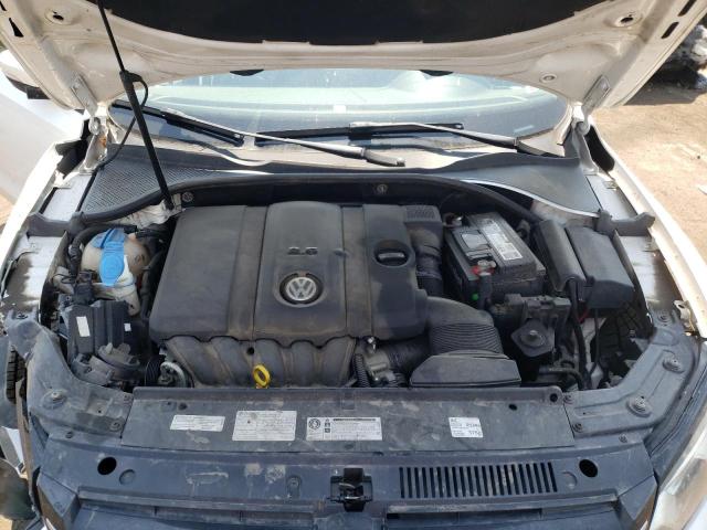 Photo 7 from auction – 2014 VOLKSWAGEN PASSAT S with VIN 1VWAP7A33EC009859