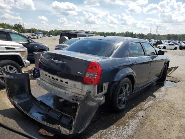 Photo 4 from auction – 2008 CHRYSLER 300 LX with VIN 2C3KA43RX8H145842