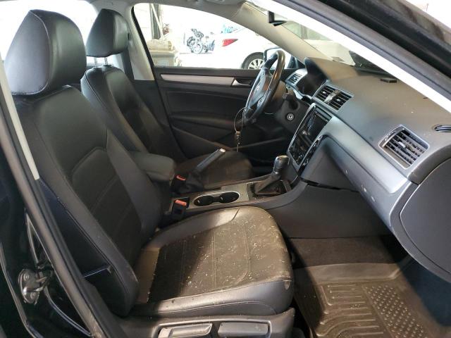 Photo 5 from auction – 2014 VOLKSWAGEN PASSAT SE with VIN 1VWBN7A33EC103458