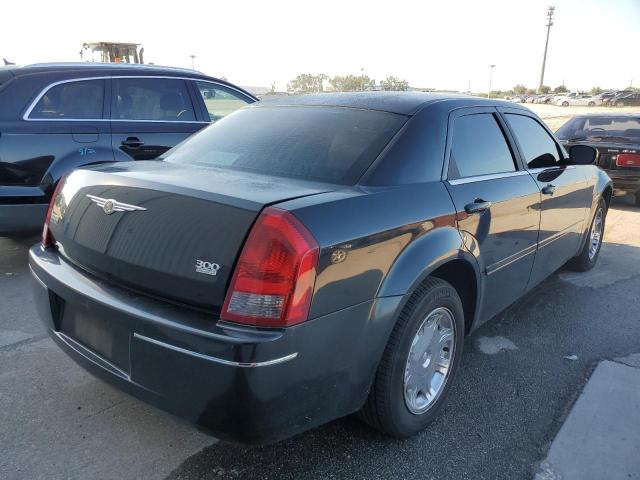 Photo 4 from auction – 2005 CHRYSLER 300 TOURIN with VIN 2C3JA53G95H668460