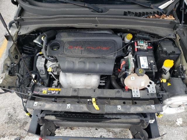 Photo 7 from auction – 2017 JEEP RENEGADE T with VIN ZACCJBCB3HPG37375