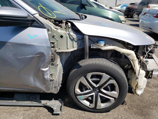 Photo 9 from auction – 2017 HONDA CIVIC LX with VIN 2HGFC2F57HH546352
