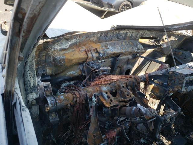 Photo 8 from auction – 2009 TOYOTA SCION with VIN JTLKE50E691062713