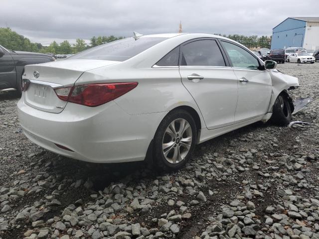 Photo 4 from auction – 2013 HYUNDAI SONATA SE with VIN 5NPEC4AC8DH678663