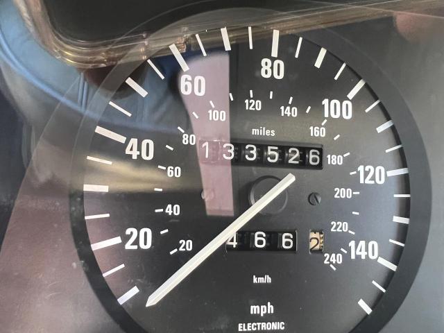 Photo 8 from auction – 1984 BMW 533 I with VIN WBADB7408E1192961