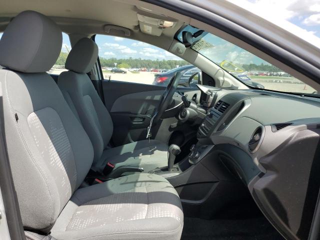 Photo 5 from auction – 2014 CHEVROLET SONIC LS with VIN 1G1JA5SH7E4145305