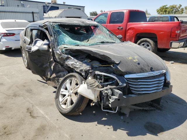 CHRYSLER 200 LX 2013 with VIN 1C3CCBAB4DN670230 - Photo from auction