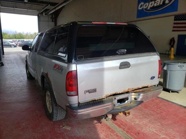 Photo 3 from auction – 2002 FORD F150 with VIN 2FTRX18W22CA41730