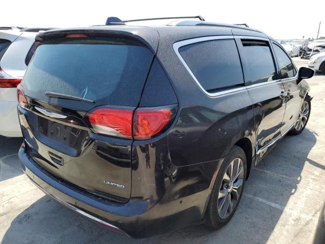 Photo 4 from auction – 2017 CHRYSLER PACIFICA L with VIN 2C4RC1GG5HR627575