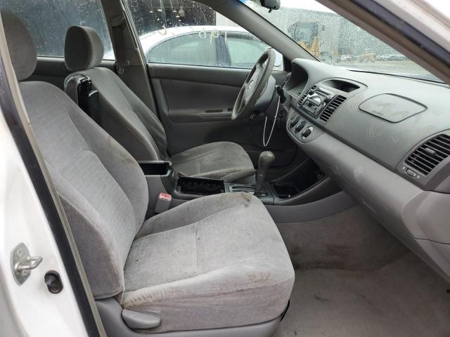 Photo 5 from auction – 2004 TOYOTA CAMRY LE with VIN JTDBE32K340267083
