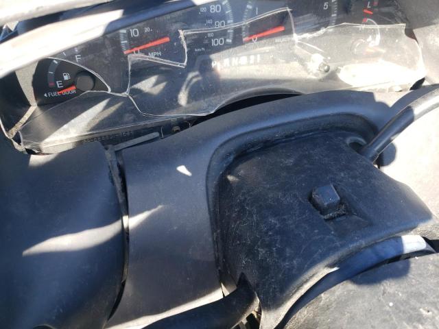 Photo 8 from auction – 2000 FORD F150 with VIN 2FTRX18L8YCA68736