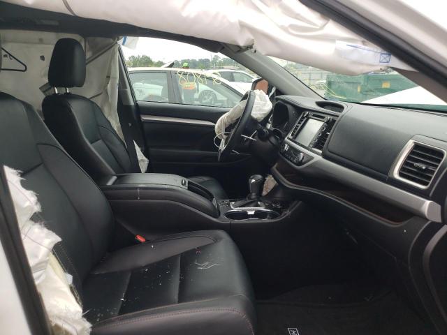 Photo 5 from auction – 2019 TOYOTA HIGHLANDER with VIN 5TDKZRFH4KS571717