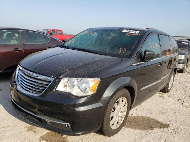 Photo 2 from auction – 2016 CHRYSLER TOWN & COU with VIN 2C4RC1BGXGR221071