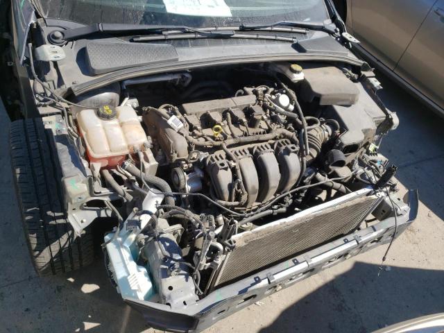 Photo 7 from auction – 2018 FORD FOCUS SEL with VIN 1FADP3M25JL224039