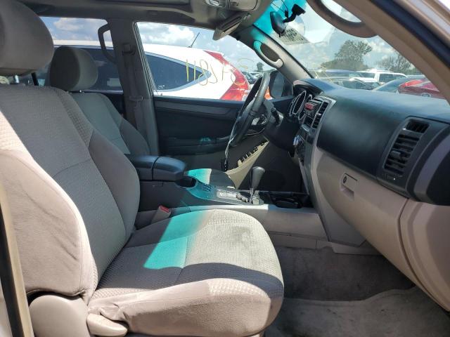 Photo 5 from auction – 2003 TOYOTA 4RUNNER SR with VIN JTEBU14R230014705