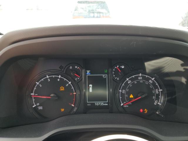 Photo 8 from auction – 2022 TOYOTA 4RUNNER SR with VIN JTEEU5JR8N5259300