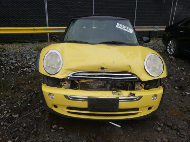 Photo 9 from auction – 2005 MINI COOPER with VIN WMWRC33585TK61371