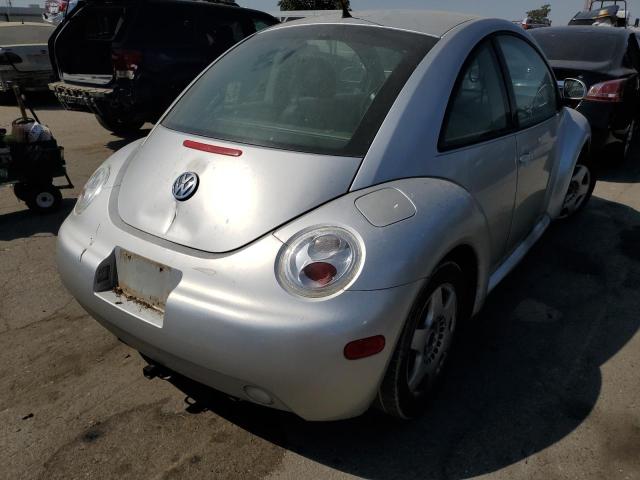 Photo 4 from auction – 2000 VOLKSWAGEN NEW BEETLE with VIN 3VWCF21CXYM442838