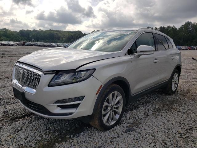 Photo 2 from auction – 2019 LINCOLN MKC SELECT with VIN 5LMCJ2C9XKUL30393