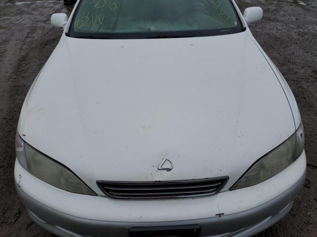 Photo 9 from auction – 2000 LEXUS ES 300 with VIN JT8BF28G1Y0262253