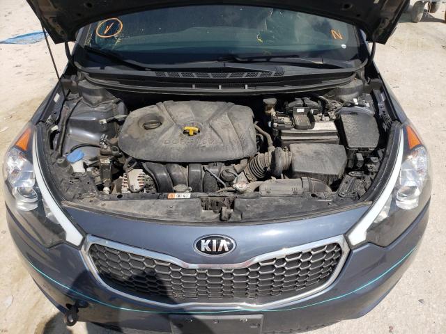 Photo 7 from auction – 2016 KIA FORTE LX with VIN KNAFX4A60G5521259