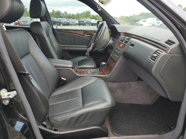 Photo 5 from auction – 1997 MERCEDES-BENZ 420-CLASS with VIN WDBJF72F3VA424740