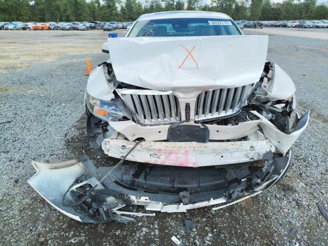 Photo 9 from auction – 2011 LINCOLN MKS with VIN 1LNHL9ER1BG614678