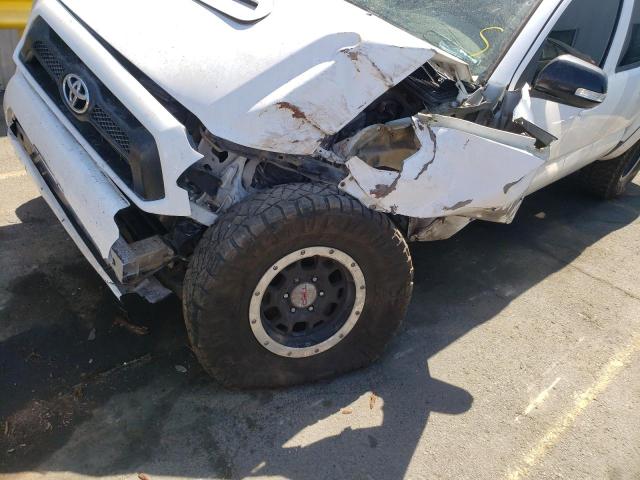 Photo 9 from auction – 2015 TOYOTA TACOMA DOU with VIN 5TFLU4ENXFX110647