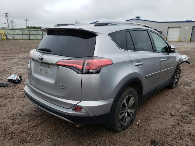 Photo 4 from auction – 2017 TOYOTA RAV4 XLE with VIN 2T3RFREV9HW676985