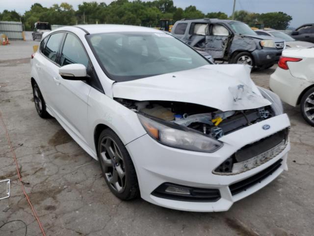 FORD FOCUS ST 2018 with VIN 1FADP3L91JL265590 - Photo from auction