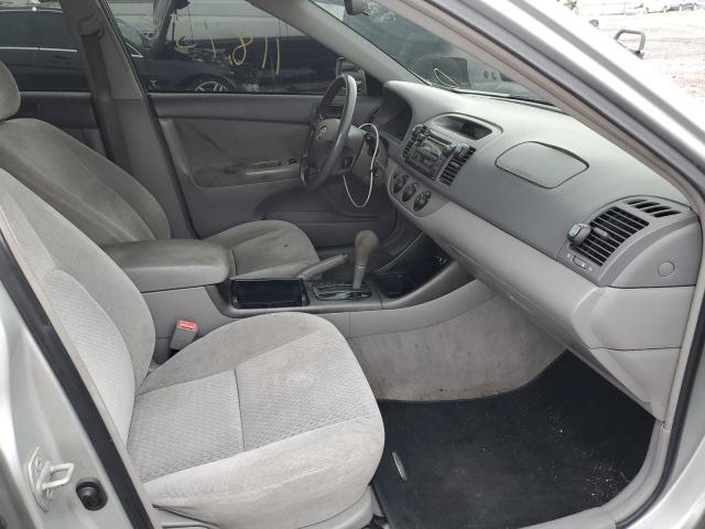 Photo 5 from auction – 2002 TOYOTA CAMRY LE with VIN 4T1BE32K32U618219