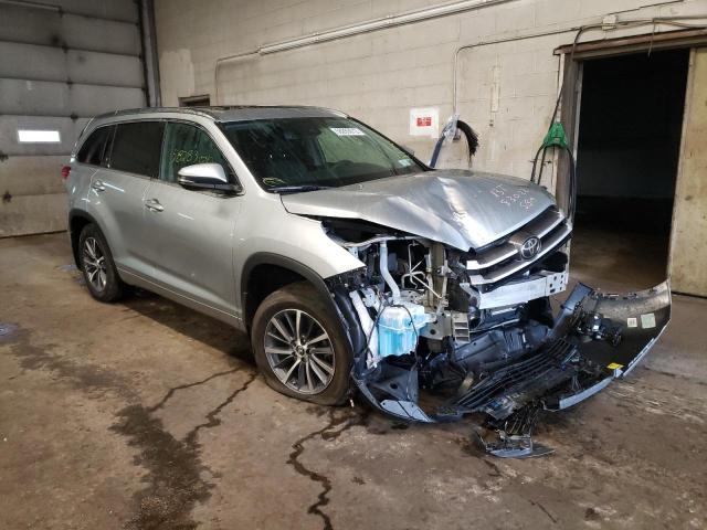 TOYOTA HIGHLANDER 2018 with VIN 5TDJZRFHXJS557413 - Photo from auction