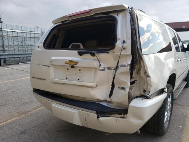 Photo 9 from auction – 2010 CHEVROLET SUBURBAN with VIN 1GNUKKE30AR146607