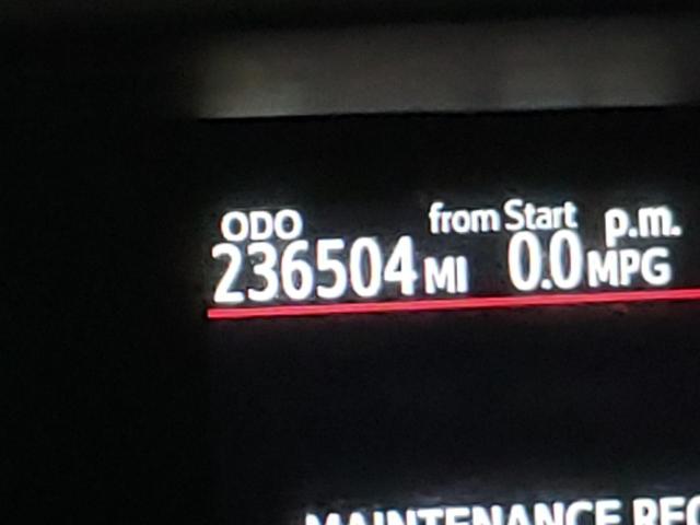 Photo 8 from auction – 2012 TOYOTA PRIUS C with VIN JTDKDTB33C1507916