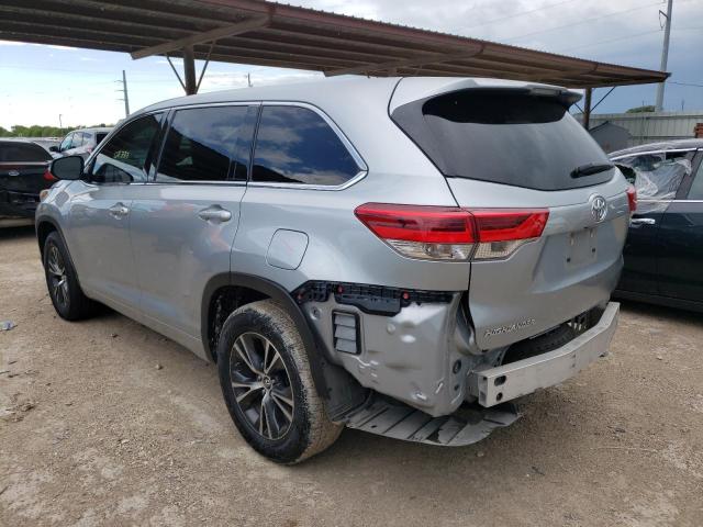 Photo 3 from auction – 2018 TOYOTA HIGHLANDER with VIN 5TDZARFH6JS037333