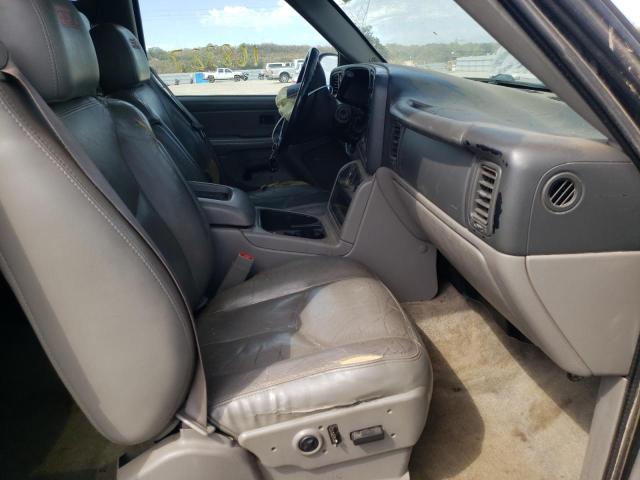 Photo 5 from auction – 2005 CHEVROLET SUBURBAN K with VIN 3GNFK16Z35G149271