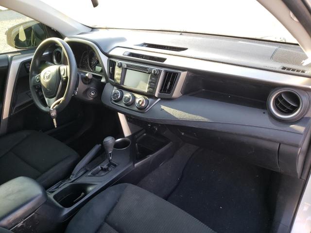 Photo 9 from auction – 2015 TOYOTA RAV4 LE with VIN JTMZFREV8FD052623