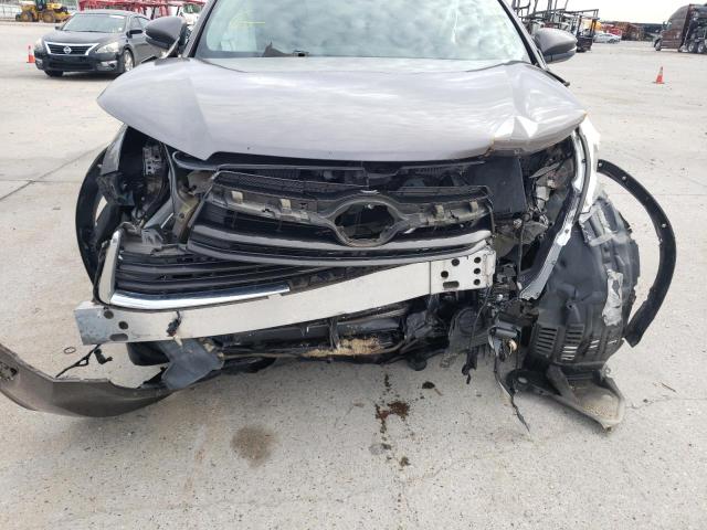 Photo 7 from auction – 2016 TOYOTA HIGHLANDER with VIN 5TDZKRFH4GS142510
