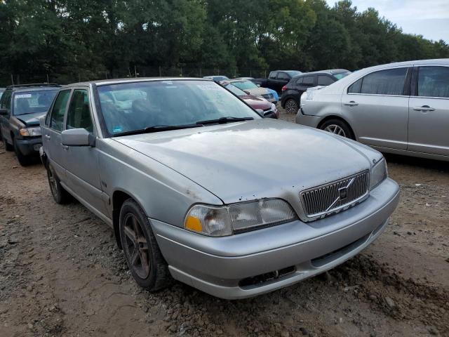 VOLVO S70 1998 with VIN YV1LS5579W2542523 - Photo from auction
