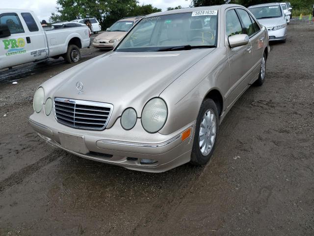 Photo 2 from auction – 2000 MERCEDES-BENZ E 320 4MAT with VIN WDBJF82J1YX030391