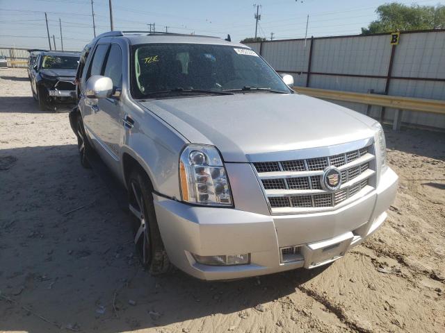 CADILLAC ESCALADE P 2013 مع رقم تعريف المركبة 1GYS4DEF3DR356715 - صورة من المزاد