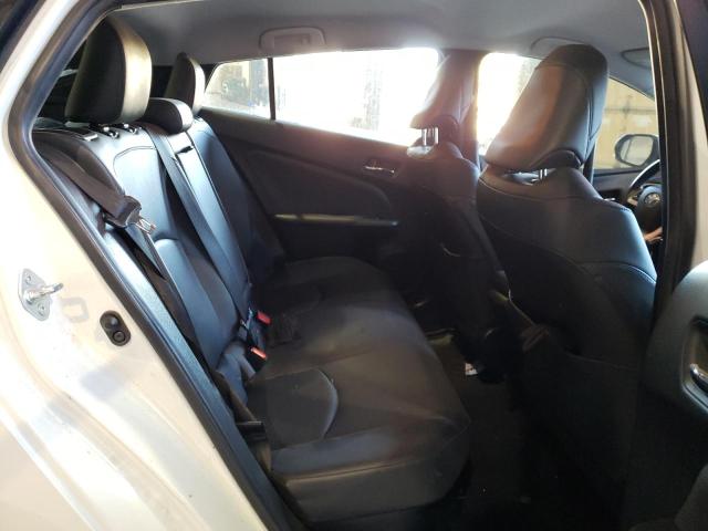 Photo 6 from auction – 2016 TOYOTA PRIUS with VIN JTDKARFU0G3018740