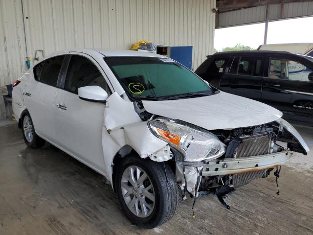 NISSAN VERSA S 2017 with VIN 3N1CN7AP4HL847267 - Photo from auction