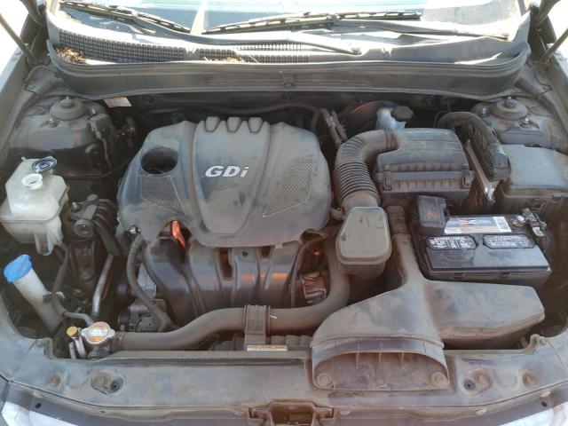 Photo 7 from auction – 2011 HYUNDAI SONATA SE with VIN 5NPEC4ACXBH187752