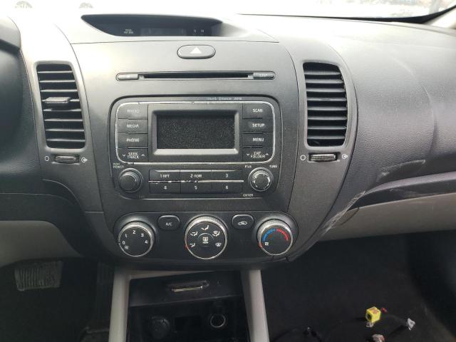 Photo 9 from auction – 2015 KIA FORTE LX with VIN KNAFX4A62F5409089